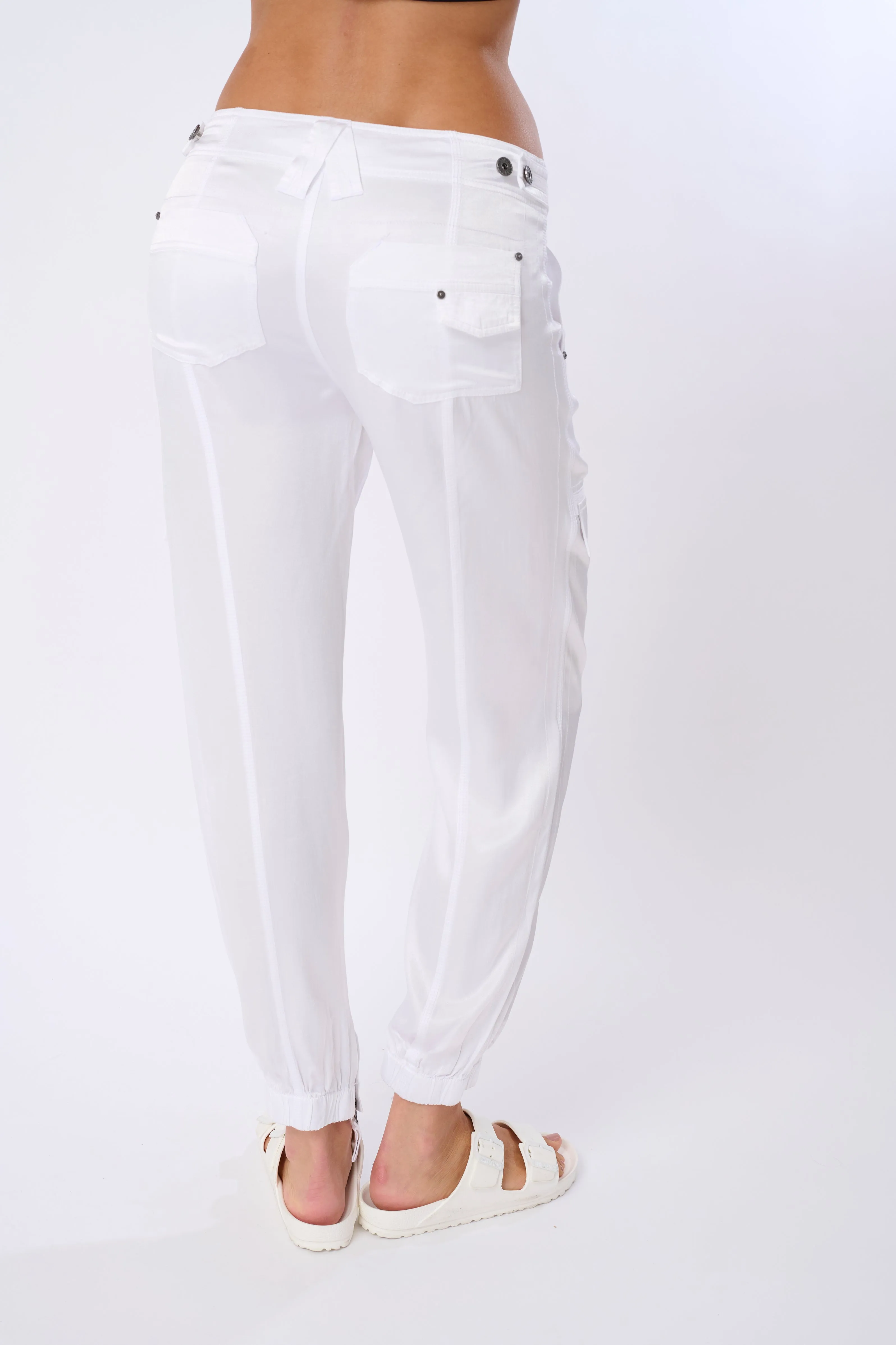 Axel Viscose Satin Jogger